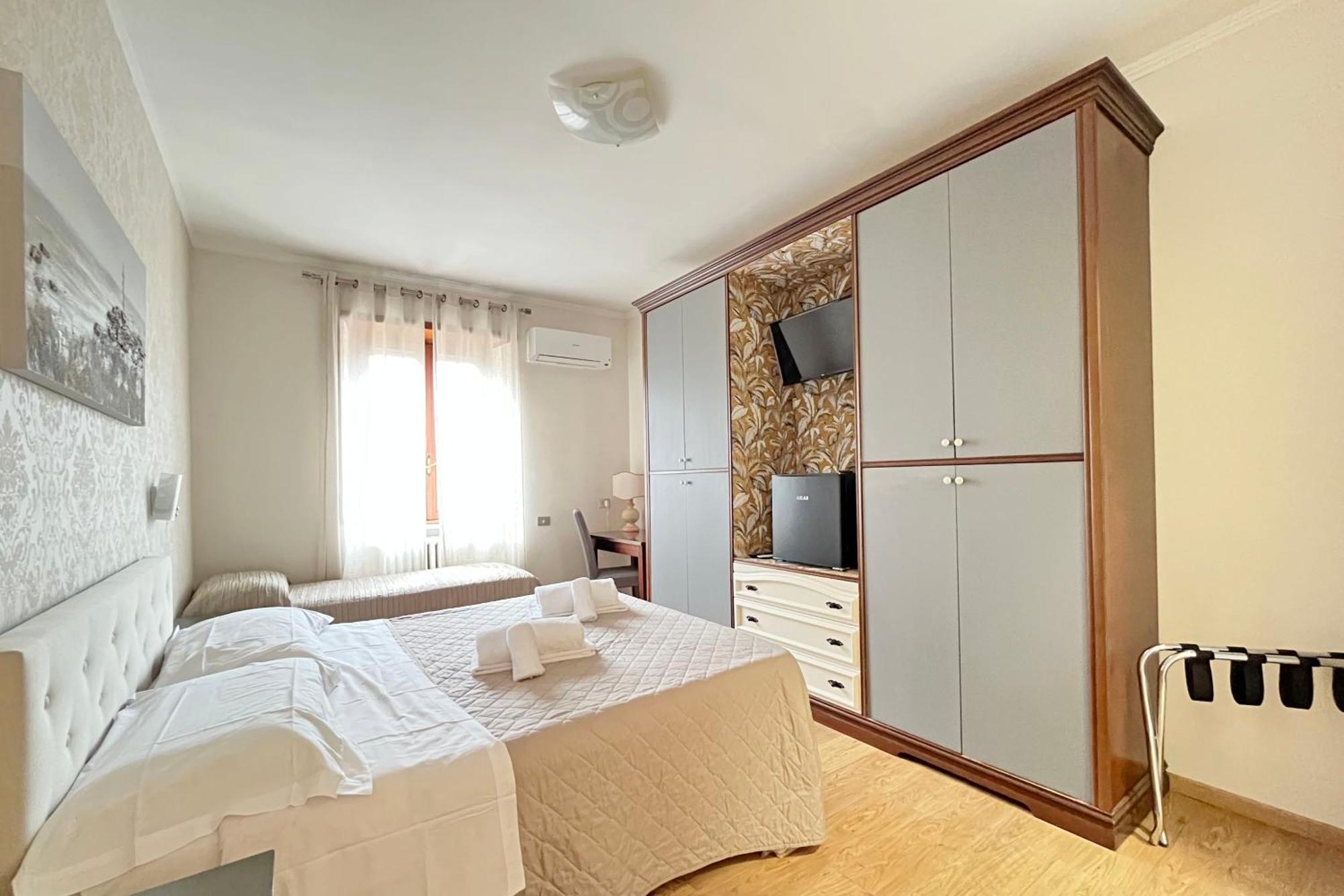 ローマ Antico Platano Bed & Breakfast エクステリア 写真