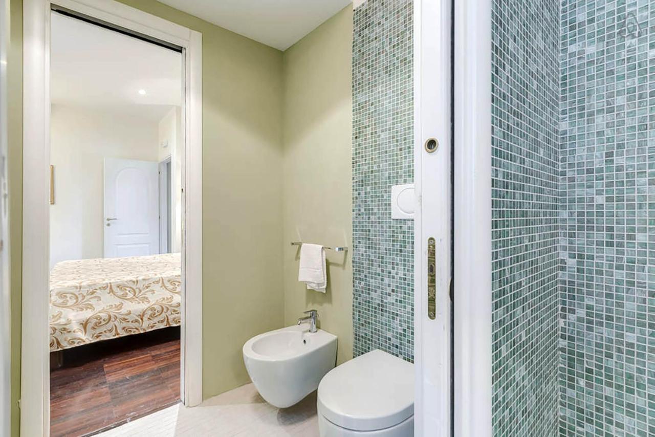 ローマ Antico Platano Bed & Breakfast エクステリア 写真