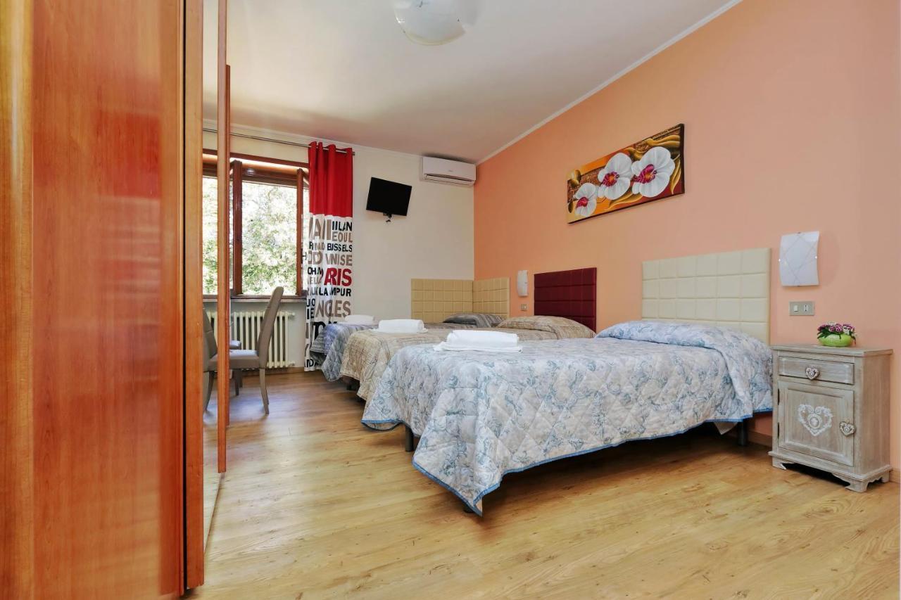 ローマ Antico Platano Bed & Breakfast エクステリア 写真