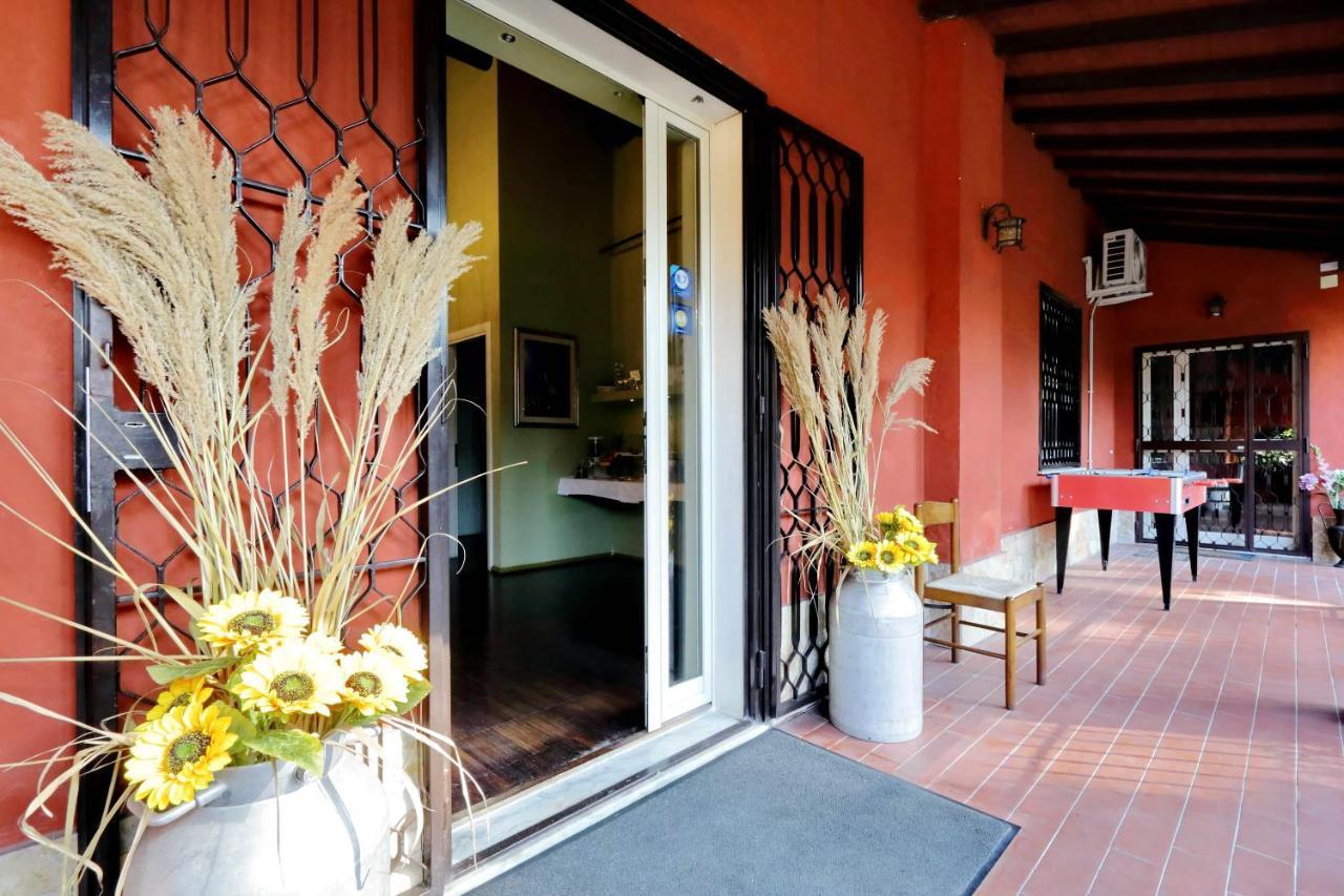 ローマ Antico Platano Bed & Breakfast エクステリア 写真